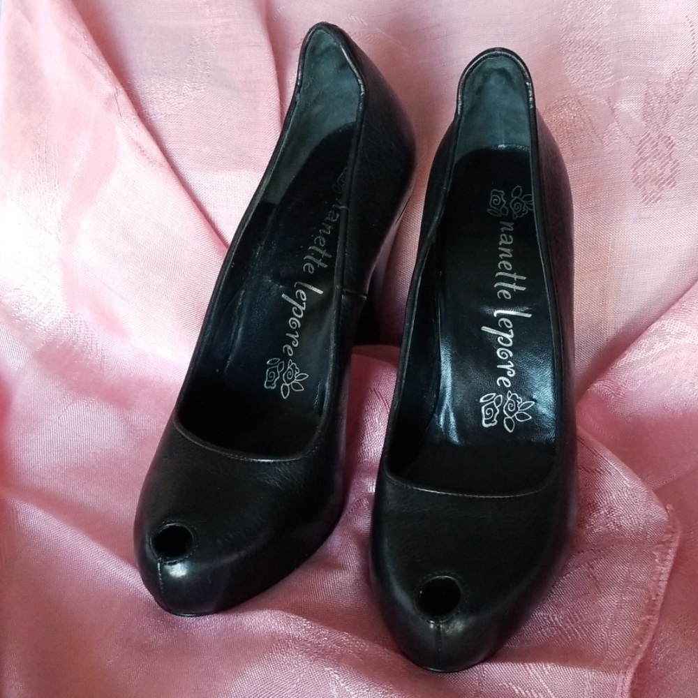 NANETTE LEPORE Flatform Pumps, sz 6 1/2